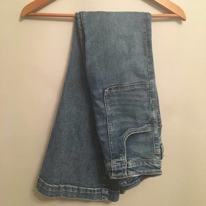 American Eagle High-Waisted Flared Jeans